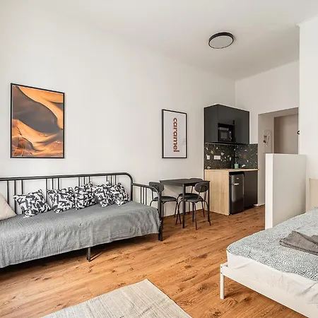 Downtown Hegedus 8 Lägenhet *