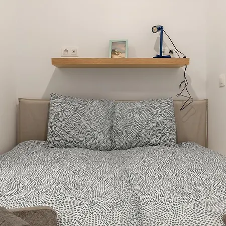 Downtown Hegedus 8 דירה